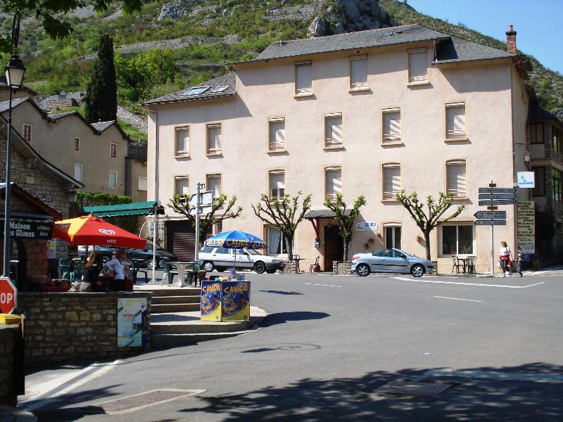 Azureva La Malene Hotel Lozere ภายนอก รูปภาพ